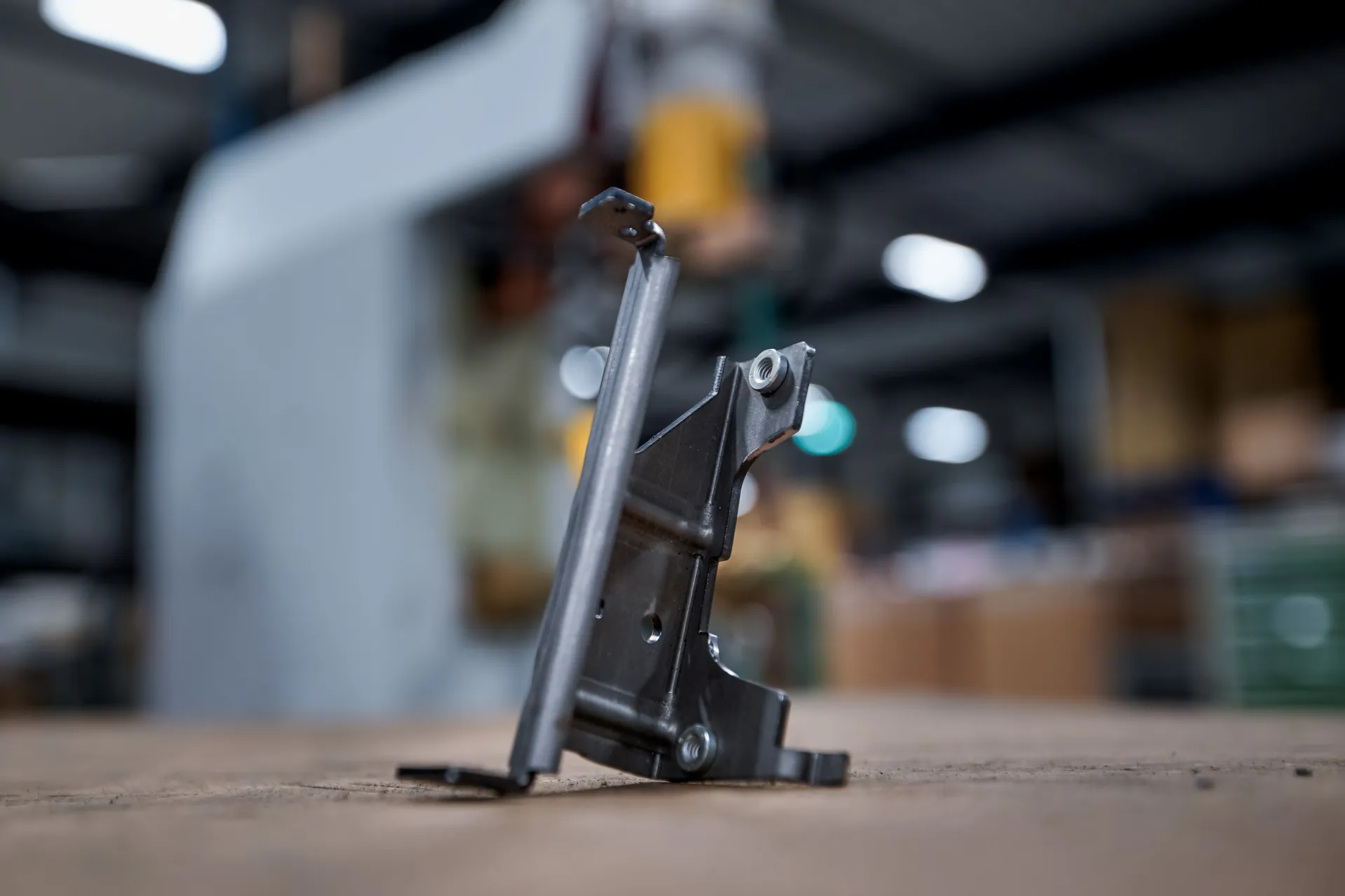Sensorhalter aus gekantetem Blech